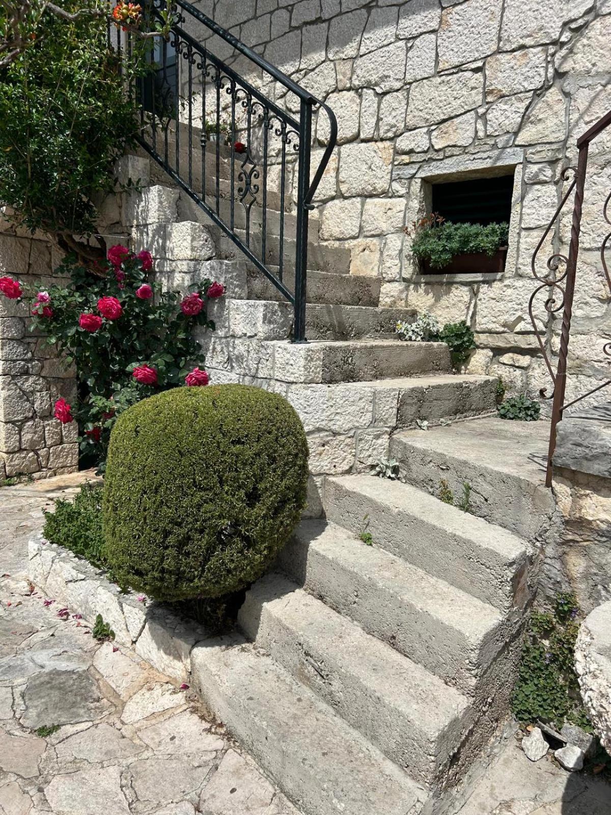 Apartment Lovre Topic Baška Voda Εξωτερικό φωτογραφία